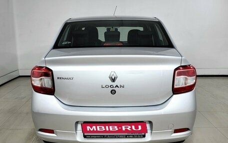 Renault Logan II, 2017 год, 750 000 рублей, 3 фотография