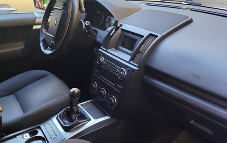 Land Rover Freelander II рестайлинг 2, 2014 год, 1 750 000 рублей, 15 фотография