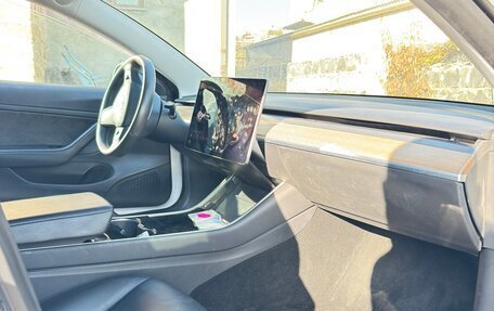Tesla Model 3 I, 2019 год, 1 800 000 рублей, 5 фотография
