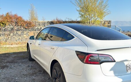 Tesla Model 3 I, 2019 год, 1 800 000 рублей, 10 фотография