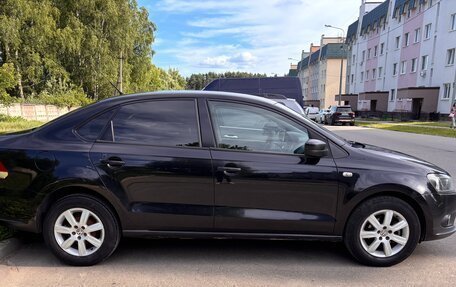 Volkswagen Polo VI (EU Market), 2011 год, 745 000 рублей, 3 фотография