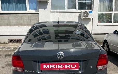 Volkswagen Polo VI (EU Market), 2012 год, 750 000 рублей, 2 фотография