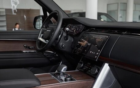 Land Rover Range Rover IV рестайлинг, 2021 год, 21 600 000 рублей, 7 фотография