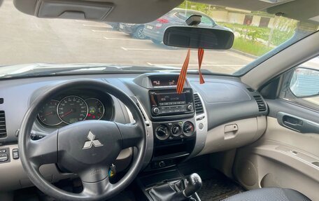 Mitsubishi Pajero Sport II рестайлинг, 2014 год, 2 150 000 рублей, 6 фотография