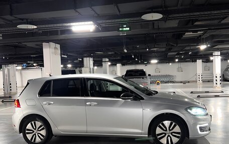 Volkswagen Golf VII, 2018 год, 1 350 000 рублей, 3 фотография