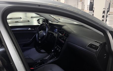 Volkswagen Golf VII, 2018 год, 1 350 000 рублей, 8 фотография