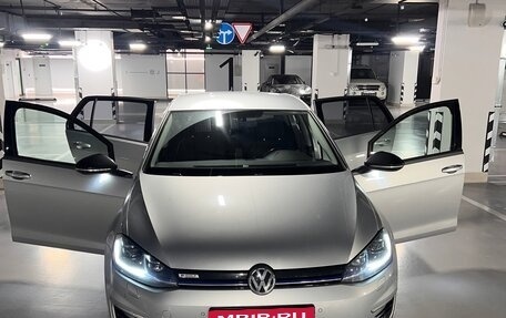 Volkswagen Golf VII, 2018 год, 1 350 000 рублей, 1 фотография