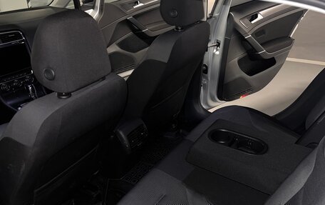 Volkswagen Golf VII, 2018 год, 1 350 000 рублей, 13 фотография