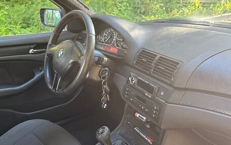 BMW 3 серия, 2003 год, 329 000 рублей, 12 фотография