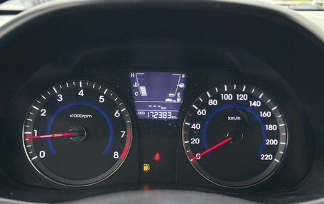 Hyundai Solaris II рестайлинг, 2012 год, 649 000 рублей, 13 фотография