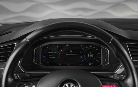 Volkswagen Tiguan II, 2019 год, 2 300 000 рублей, 19 фотография