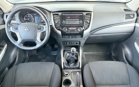 Mitsubishi Pajero Sport III рестайлинг, 2018 год, 2 699 000 рублей, 8 фотография