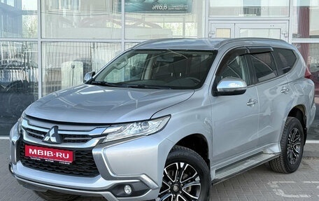 Mitsubishi Pajero Sport III рестайлинг, 2018 год, 2 699 000 рублей, 1 фотография