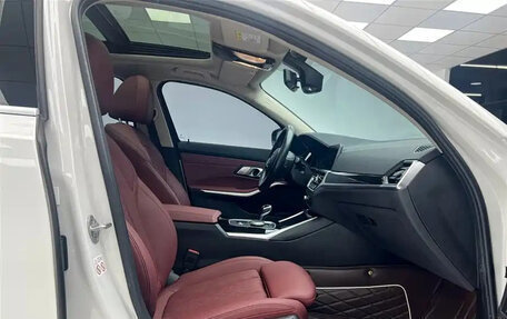 BMW 3 серия, 2022 год, 2 884 000 рублей, 13 фотография
