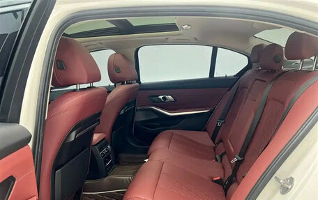 BMW 3 серия, 2022 год, 2 884 000 рублей, 18 фотография