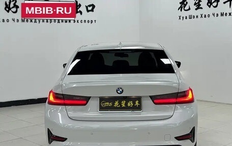 BMW 3 серия, 2022 год, 2 673 000 рублей, 7 фотография