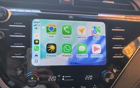 Toyota Camry, 2018 год, 2 650 000 рублей, 3 фотография