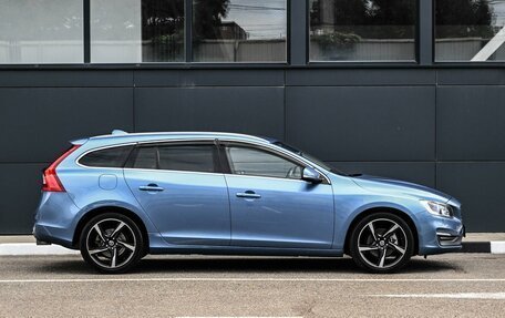 Volvo V60 I, 2013 год, 1 378 000 рублей, 5 фотография
