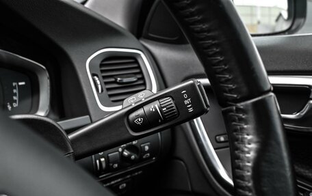 Volvo V60 I, 2013 год, 1 378 000 рублей, 13 фотография