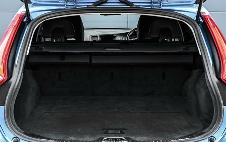 Volvo V60 I, 2013 год, 1 378 000 рублей, 23 фотография