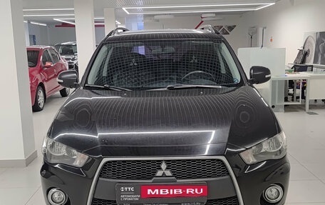Mitsubishi Outlander III рестайлинг 3, 2011 год, 1 025 000 рублей, 2 фотография