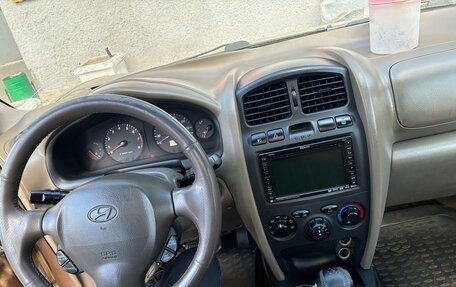 Hyundai Santa Fe III рестайлинг, 2004 год, 650 000 рублей, 6 фотография