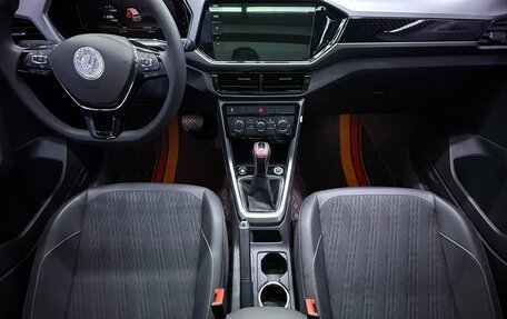 Volkswagen T-Cross I, 2022 год, 1 324 000 рублей, 8 фотография