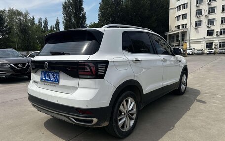Volkswagen T-Cross I, 2022 год, 1 554 000 рублей, 6 фотография