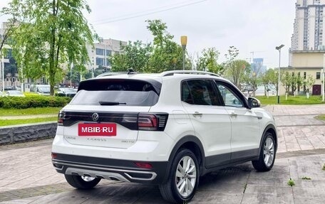 Volkswagen T-Cross I, 2023 год, 1 598 000 рублей, 6 фотография