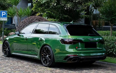 Audi RS 4, 2019 год, 9 228 000 рублей, 2 фотография