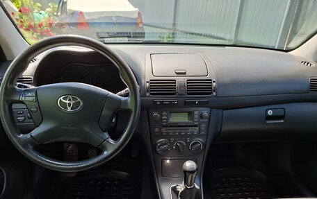 Toyota Avensis III рестайлинг, 2007 год, 630 000 рублей, 10 фотография