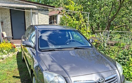 Toyota Avensis III рестайлинг, 2007 год, 630 000 рублей, 3 фотография