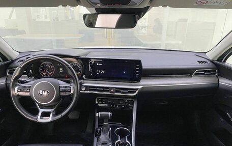 KIA K5, 2021 год, 2 950 000 рублей, 17 фотография
