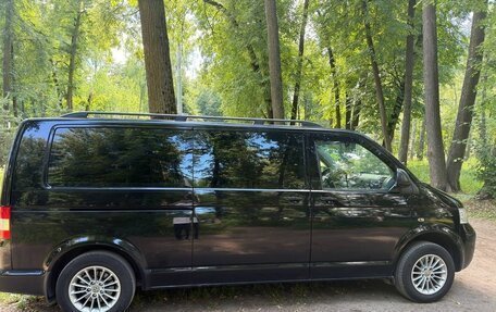 Volkswagen Caravelle T5, 2009 год, 1 750 000 рублей, 2 фотография