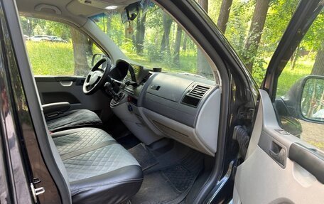 Volkswagen Caravelle T5, 2009 год, 1 750 000 рублей, 9 фотография