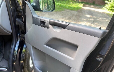 Volkswagen Caravelle T5, 2009 год, 1 750 000 рублей, 11 фотография