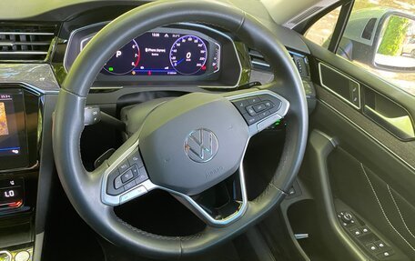 Volkswagen Passat B8 рестайлинг, 2021 год, 2 450 000 рублей, 11 фотография