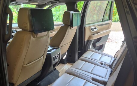 Chevrolet Tahoe IV, 2022 год, 8 500 000 рублей, 10 фотография