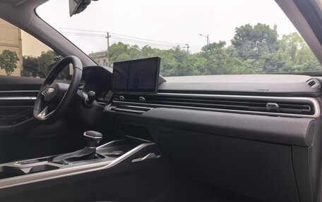 Geely Emgrand, 2025 год, 1 446 700 рублей, 6 фотография