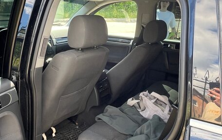 Volkswagen Touareg III, 2005 год, 880 000 рублей, 3 фотография