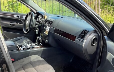 Volkswagen Touareg III, 2005 год, 880 000 рублей, 8 фотография