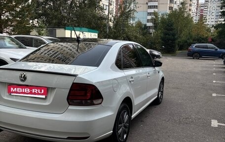 Volkswagen Polo VI (EU Market), 2018 год, 850 000 рублей, 2 фотография