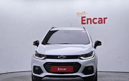 Chevrolet Trax, 2020 год, 1 214 000 рублей, 2 фотография
