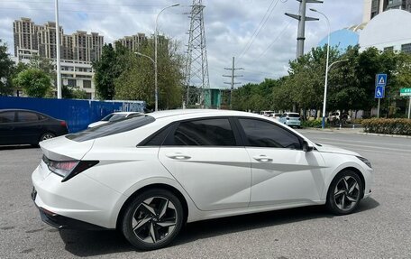 Hyundai Elantra, 2022 год, 1 320 000 рублей, 6 фотография