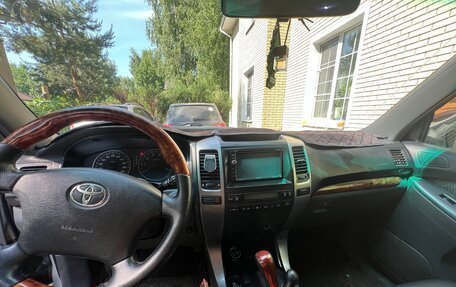 Toyota Land Cruiser Prado 120 рестайлинг, 2005 год, 1 290 000 рублей, 9 фотография