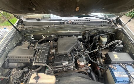Toyota Land Cruiser Prado 120 рестайлинг, 2005 год, 1 290 000 рублей, 13 фотография
