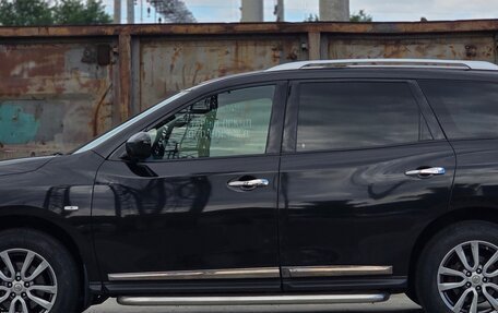 Nissan Pathfinder, 2014 год, 1 590 000 рублей, 4 фотография