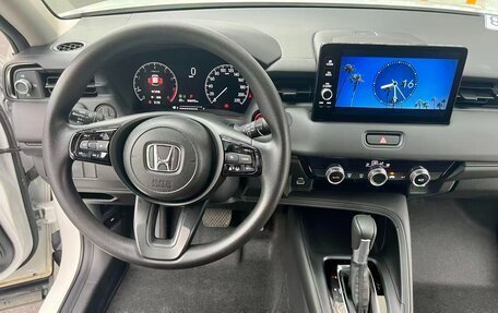 Honda Vezel, 2023 год, 1 610 000 рублей, 9 фотография
