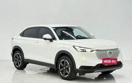 Honda Vezel, 2023 год, 1 630 000 рублей, 3 фотография