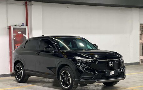 Honda Vezel, 2023 год, 1 720 000 рублей, 3 фотография